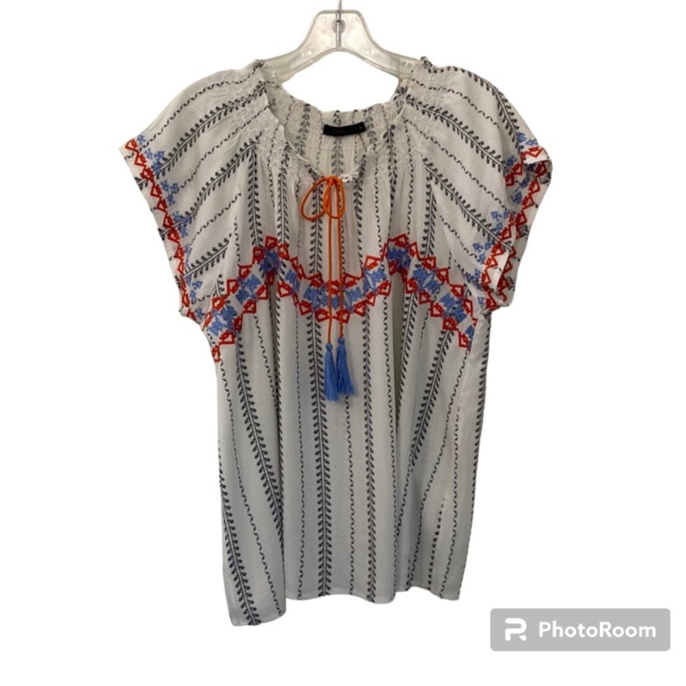 THML White & Black Top With Blue & Orange Embroidery Short Sleeve Size M…